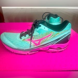 Mizuno Wave Rider 16 Womens 9